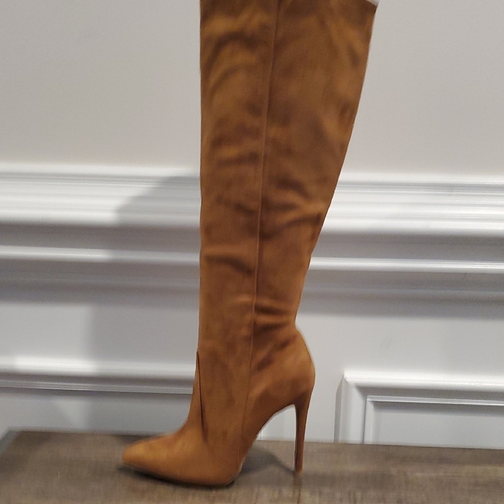 NIB! Chestnut/camel Over-the-Knee Boots
